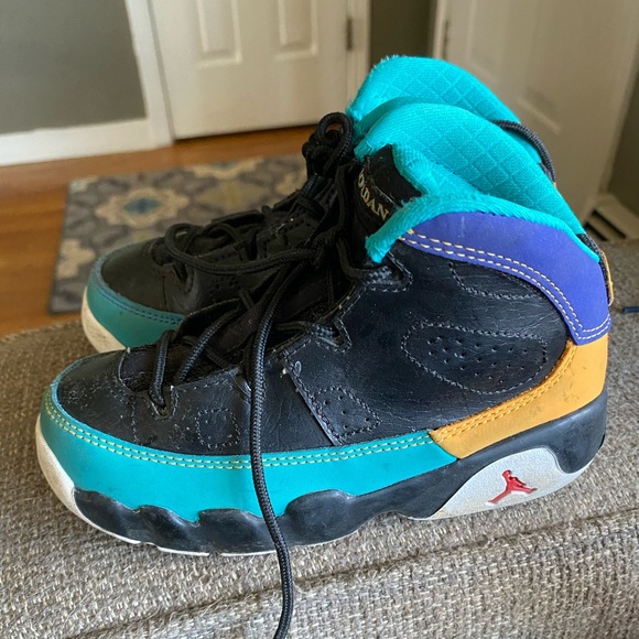 Retro 9 ‘Dream it do it’ - Picture 2 of 3